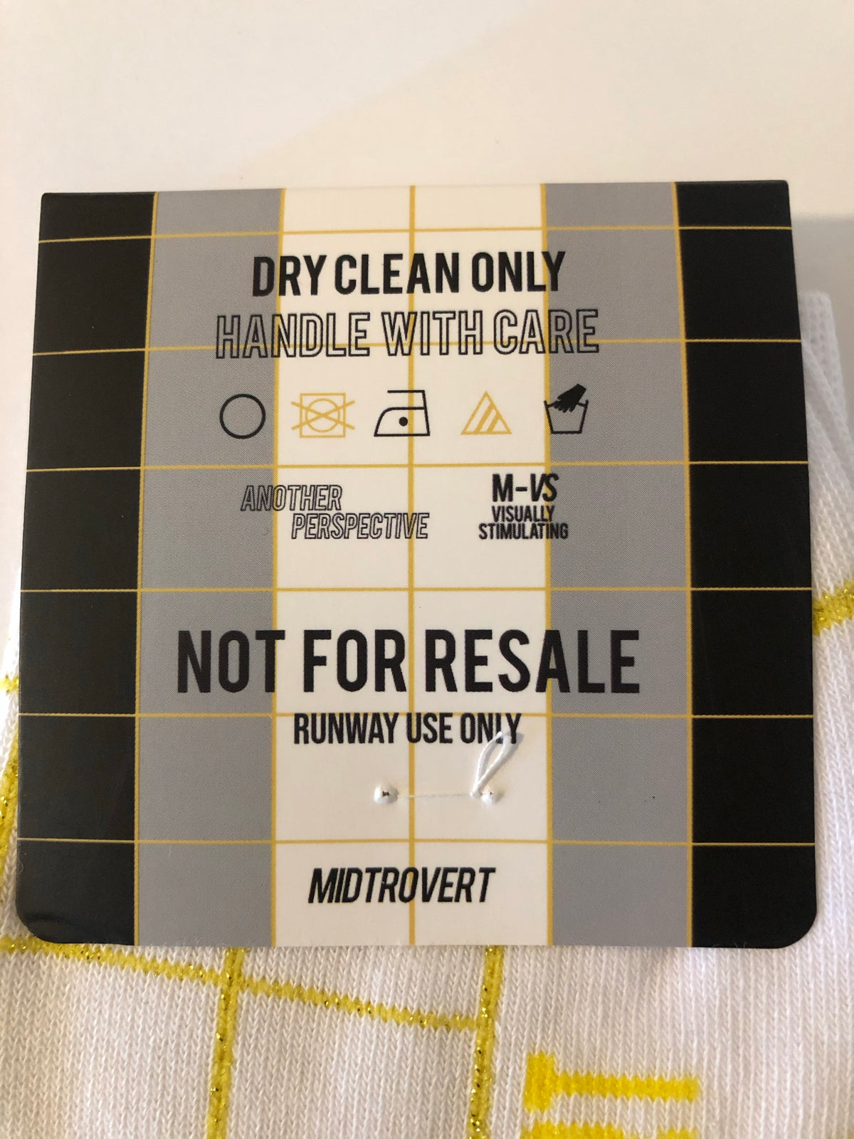Midtrovert 'The Golden Era' Gridline Socks