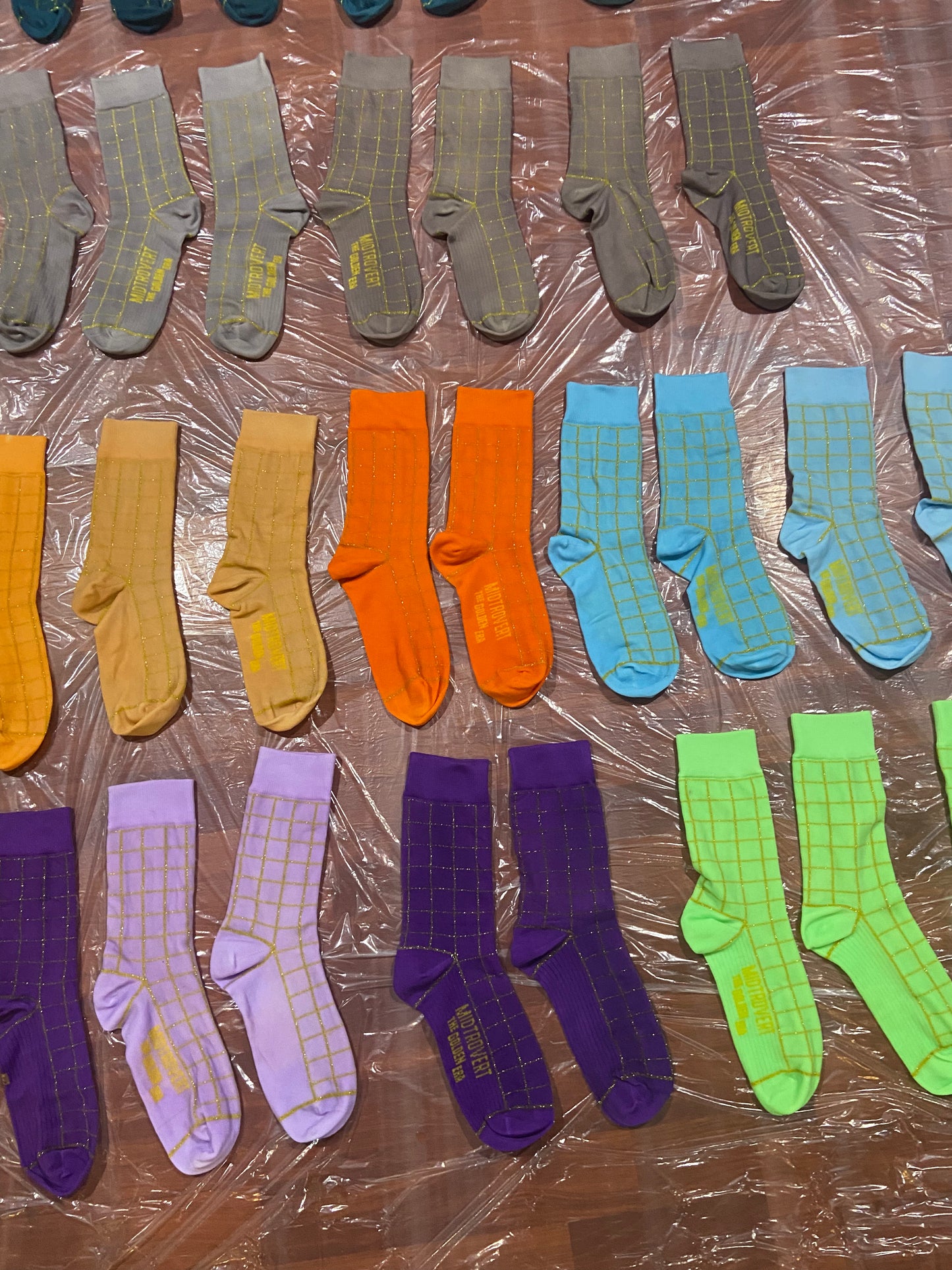Midtrovert 'The Golden Era' Gridline Socks